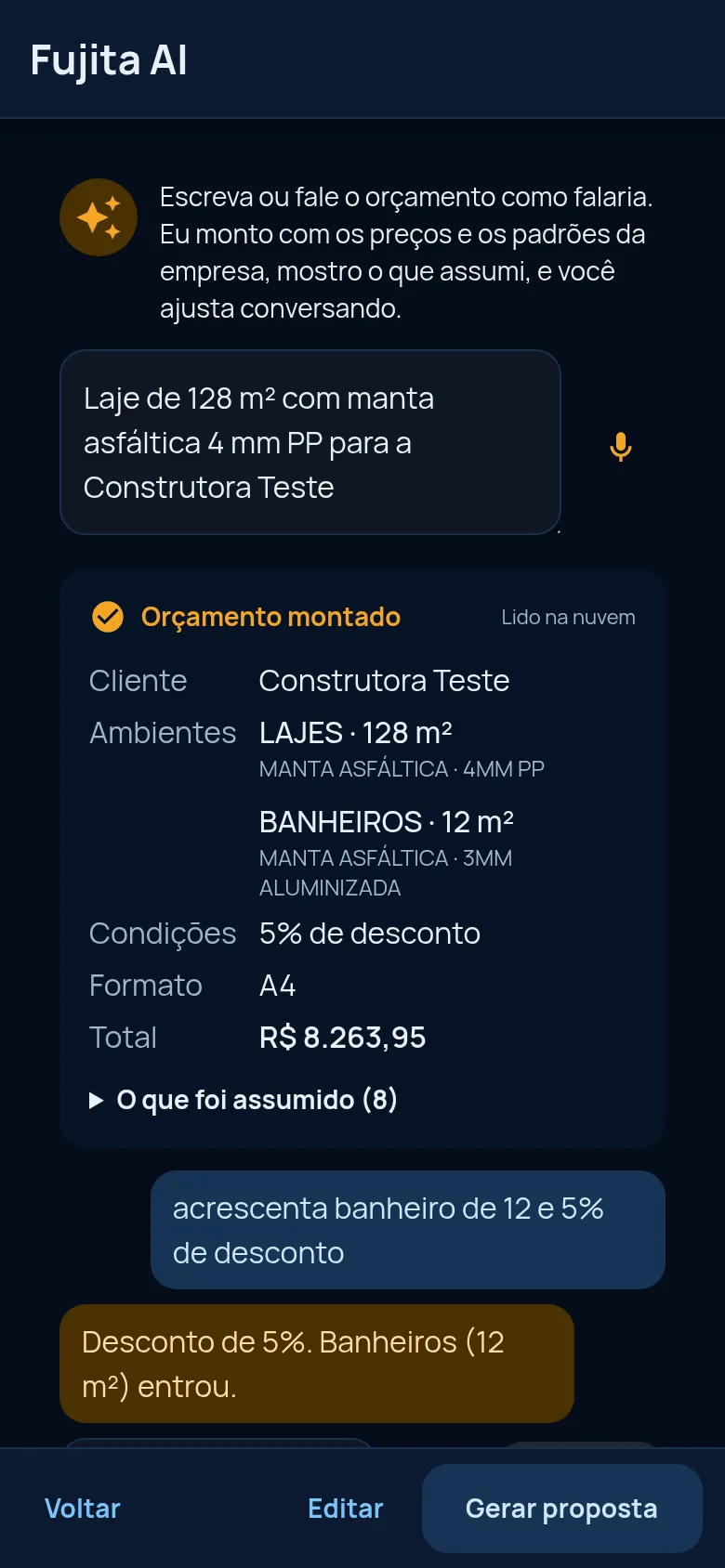 Tela do Fujita Admin: a conversa com o Fujita AI acrescentando um banheiro e 5% de desconto ao orçamento de demonstração.